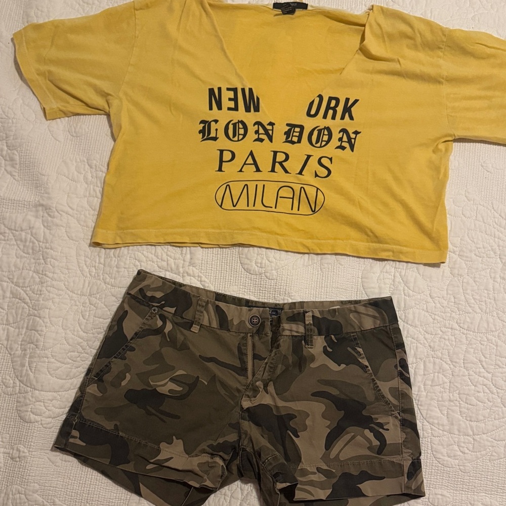 Camo Women's Shorts